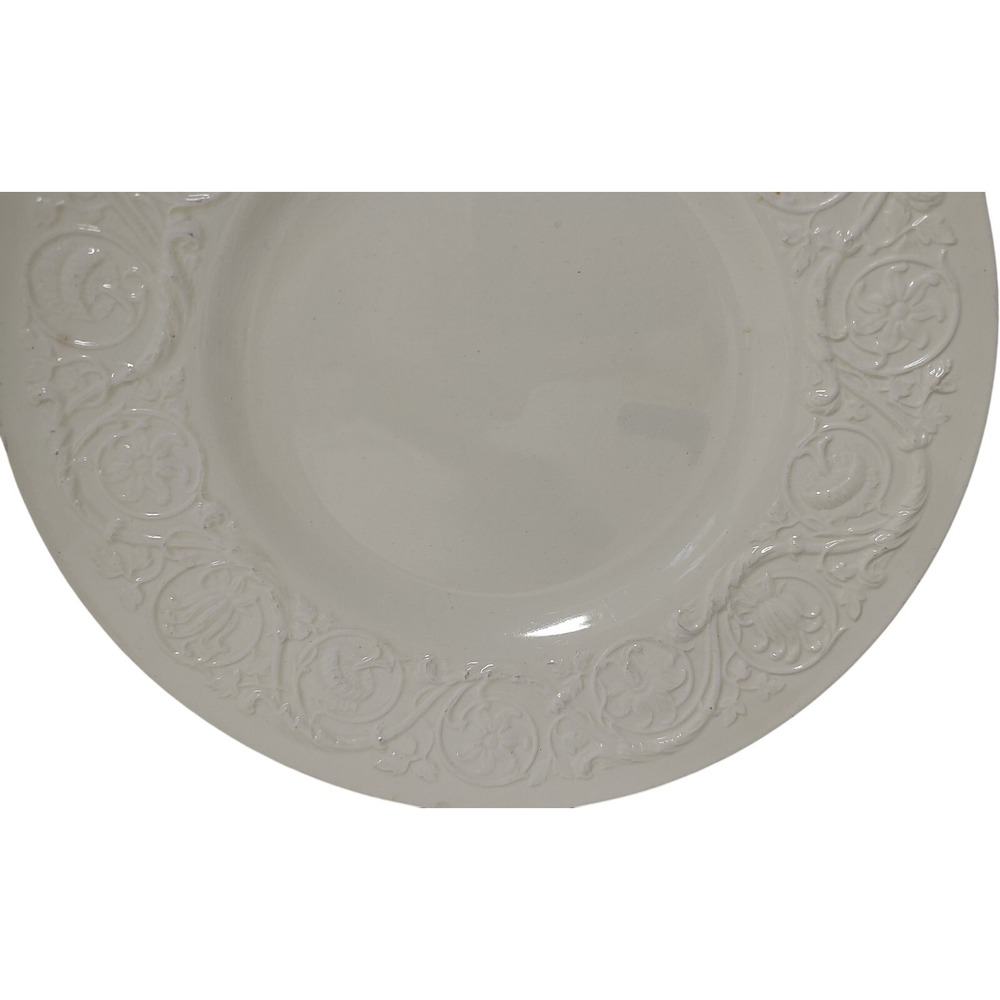 Wedgwood of Etrunia and Barlaston Dinner Plate Patrician Ivory 10.5 Inches - Picture 2 of 10